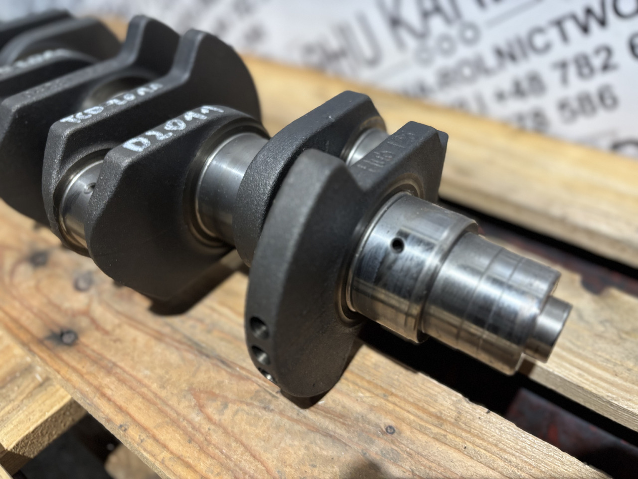 Deutz TCD 2011 04287163R Wał korbowy - Crankshaft for Agricultural machinery: picture 3 Deutz TCD 2011 04287163R Wał korbowy - Crankshaft for Agricultural machinery: picture 3