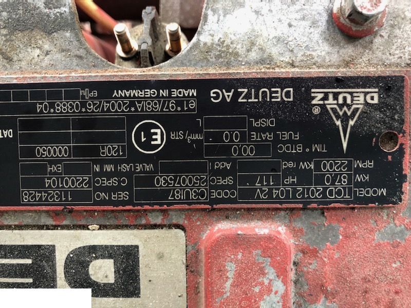 Deutz TCD2012L042V - Wał Korbowy 04502706 - Crankshaft for Agricultural machinery: picture 1 Deutz TCD2012L042V - Wał Korbowy 04502706 - Crankshaft for Agricultural machinery: picture 1