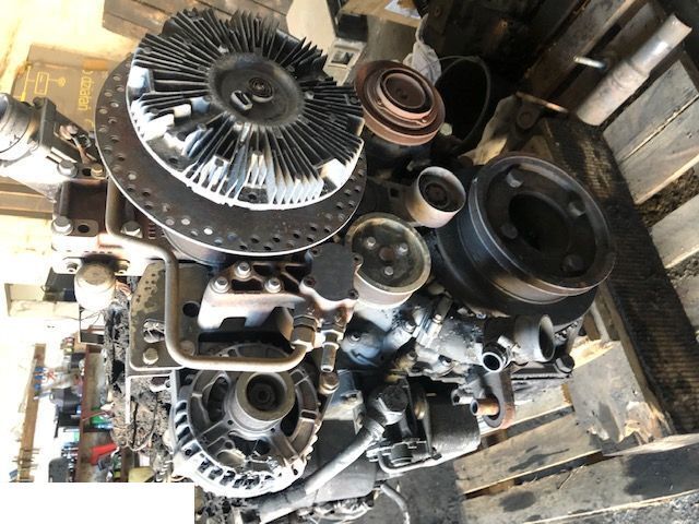 Deutz TCD6.1L6 - Kolektor Wydechowy Turbo - Exhaust manifold for Agricultural machinery: picture 1 Deutz TCD6.1L6 - Kolektor Wydechowy Turbo - Exhaust manifold for Agricultural machinery: picture 1
