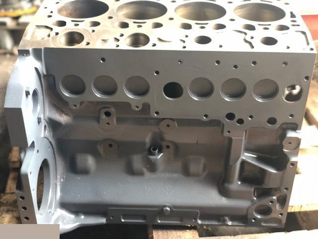 Deutz Tcd2012l04 - Blok Cylindrów - 04289543R - Cylinder block for Agricultural machinery: picture 2 Deutz Tcd2012l04 - Blok Cylindrów - 04289543R - Cylinder block for Agricultural machinery: picture 2