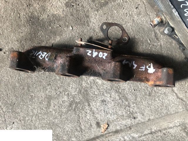 Deutz bf4m2012 - Kolektor Wydechowy - Exhaust manifold for Agricultural machinery: picture 1 Deutz bf4m2012 - Kolektor Wydechowy - Exhaust manifold for Agricultural machinery: picture 1
