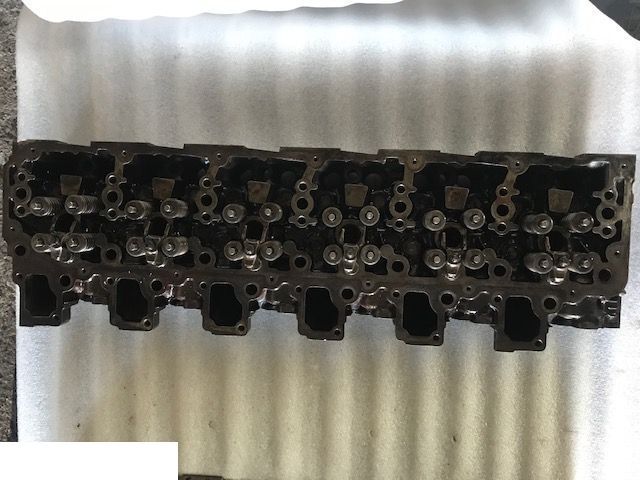 Fendt 930 933 936 939 - Głowica - Cylinder head for Agricultural machinery: picture 1 Fendt 930 933 936 939 - Głowica - Cylinder head for Agricultural machinery: picture 1