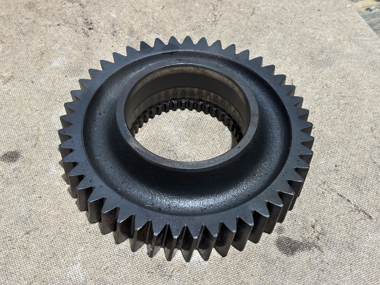 Fendt AGCO 920 924 926 930 Skrzynia Biegów Tryb Koło Zębate Zębatka CZĘŚĆI M934100082040 - Gearbox for Agricultural machinery: picture 1 Fendt AGCO 920 924 926 930 Skrzynia Biegów Tryb Koło Zębate Zębatka CZĘŚĆI M934100082040 - Gearbox for Agricultural machinery: picture 1