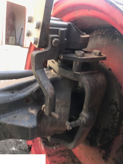 Fendt - Zwrotnica Lewa - Most typ 711 - Steering knuckle for Agricultural machinery: picture 1 Fendt - Zwrotnica Lewa - Most typ 711 - Steering knuckle for Agricultural machinery: picture 1