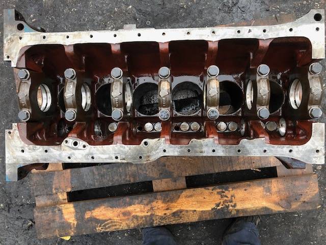 Ford New Holland 8730 - Blok Cylindrów Ford fonn-6015-da - Cylinder block for Agricultural machinery: picture 1 Ford New Holland 8730 - Blok Cylindrów Ford fonn-6015-da - Cylinder block for Agricultural machinery: picture 1