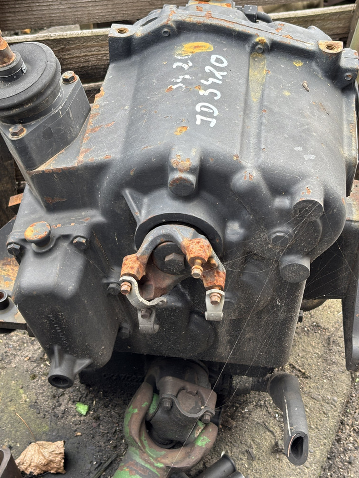 John Deere 3200 3215 3220 3415 3420 Skrzynia Biegów TURNER COM-T4-2030 AZ54187 - Gearbox for Agricultural machinery: picture 2 John Deere 3200 3215 3220 3415 3420 Skrzynia Biegów TURNER COM-T4-2030 AZ54187 - Gearbox for Agricultural machinery: picture 2
