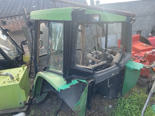 John Deere 6100 | 6200 | 6300 | 6400 - Kabina ~ Szkielet - Cab for Agricultural machinery: picture 2 John Deere 6100 | 6200 | 6300 | 6400 - Kabina ~ Szkielet - Cab for Agricultural machinery: picture 2