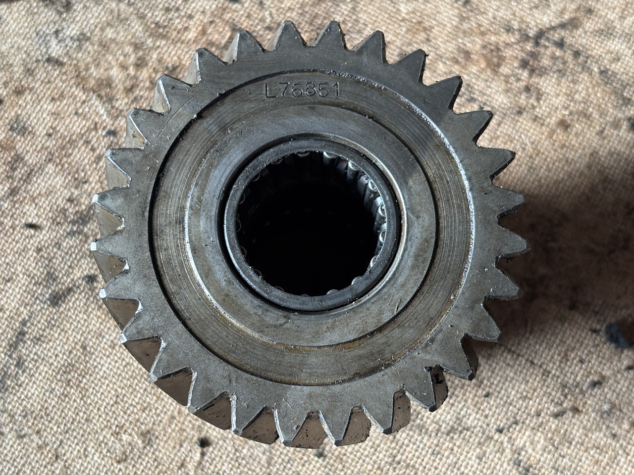 John Deere 6100 6200 Bieg Tryb L76851 - Gearbox and parts for Agricultural machinery: picture 3 John Deere 6100 6200 Bieg Tryb L76851 - Gearbox and parts for Agricultural machinery: picture 3