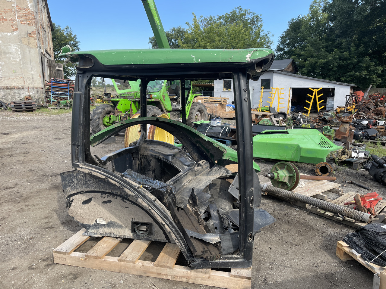 John Deere 6110R 6120R 6130R - kabina - Cab for Agricultural machinery: picture 1 John Deere 6110R 6120R 6130R - kabina - Cab for Agricultural machinery: picture 1