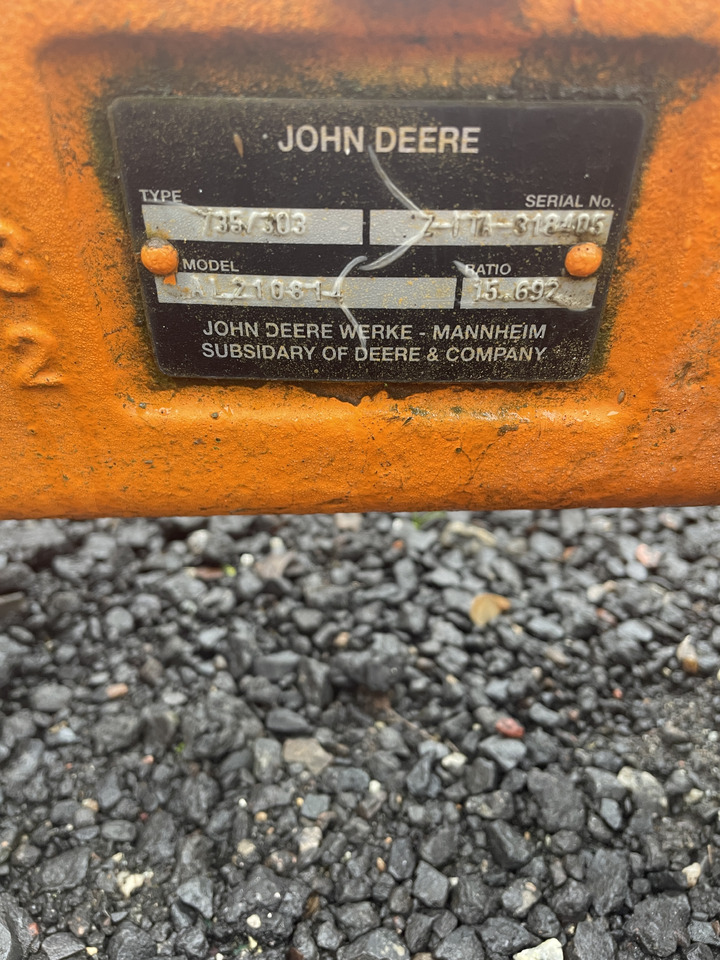 John Deere 6125R 6130R - oś przednia 735/303 - półoś długa AL211693 - Drive shaft for Agricultural machinery: picture 2 John Deere 6125R 6130R - oś przednia 735/303 - półoś długa AL211693 - Drive shaft for Agricultural machinery: picture 2