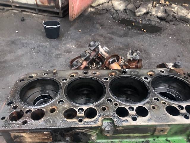 John Deere 6410 - Wał Korbowy - Crankshaft for Agricultural machinery: picture 2 John Deere 6410 - Wał Korbowy - Crankshaft for Agricultural machinery: picture 2