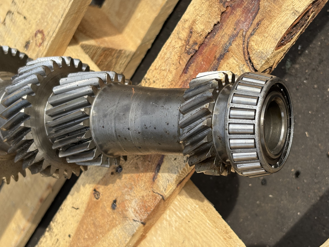 John Deere 6630 Wał napędowy Łożyska L213000 L168395 L168396 L168396 - Drive shaft for Agricultural machinery: picture 4 John Deere 6630 Wał napędowy Łożyska L213000 L168395 L168396 L168396 - Drive shaft for Agricultural machinery: picture 4