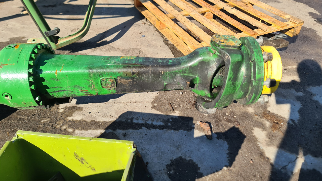 John Deere 8600 Obudowa Lewa Osi Tylnej Mostu Tylnego HXE94529 HXE108807 - Axle and parts for Agricultural machinery: picture 3 John Deere 8600 Obudowa Lewa Osi Tylnej Mostu Tylnego HXE94529 HXE108807 - Axle and parts for Agricultural machinery: picture 3