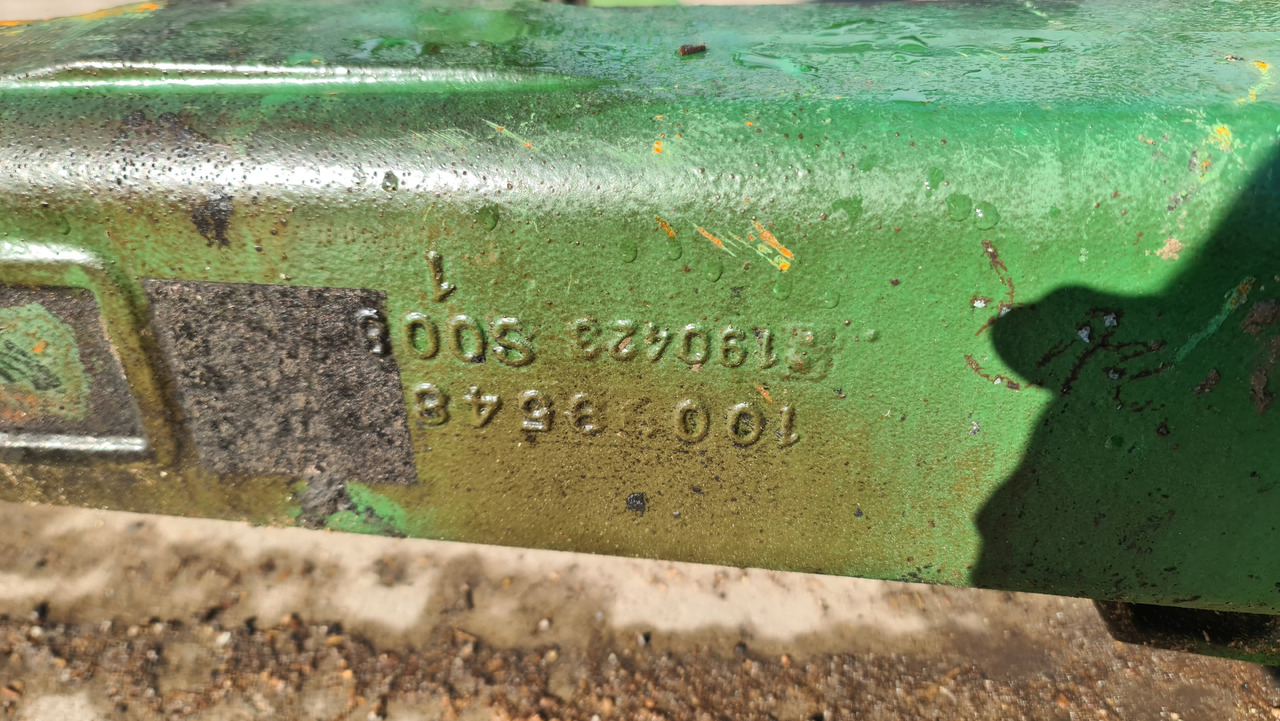 John Deere 8600 Obudowa Prawa Osi Tylnej Mostu Tylnego HXE94528 HXE108806 - Axle and parts for Agricultural machinery: picture 3 John Deere 8600 Obudowa Prawa Osi Tylnej Mostu Tylnego HXE94528 HXE108806 - Axle and parts for Agricultural machinery: picture 3