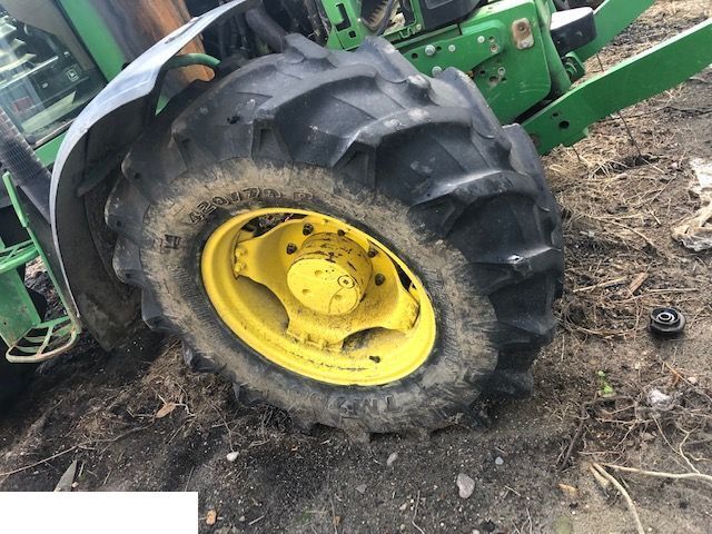 John Deere - Koło Felga 420/70 R24 - Wheel and tire package for Agricultural machinery: picture 4 John Deere - Koło Felga 420/70 R24 - Wheel and tire package for Agricultural machinery: picture 4