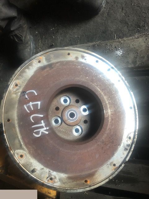 John Deere R502857 - Koło Zamachowe - Flywheel for Agricultural machinery: picture 2 John Deere R502857 - Koło Zamachowe - Flywheel for Agricultural machinery: picture 2