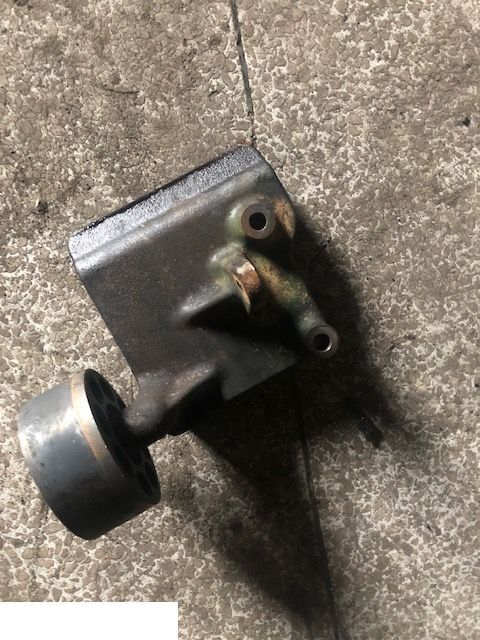 John Deere r135728 - Support Podstawa Klimatyzacji - A/C part for Agricultural machinery: picture 2 John Deere r135728 - Support Podstawa Klimatyzacji - A/C part for Agricultural machinery: picture 2