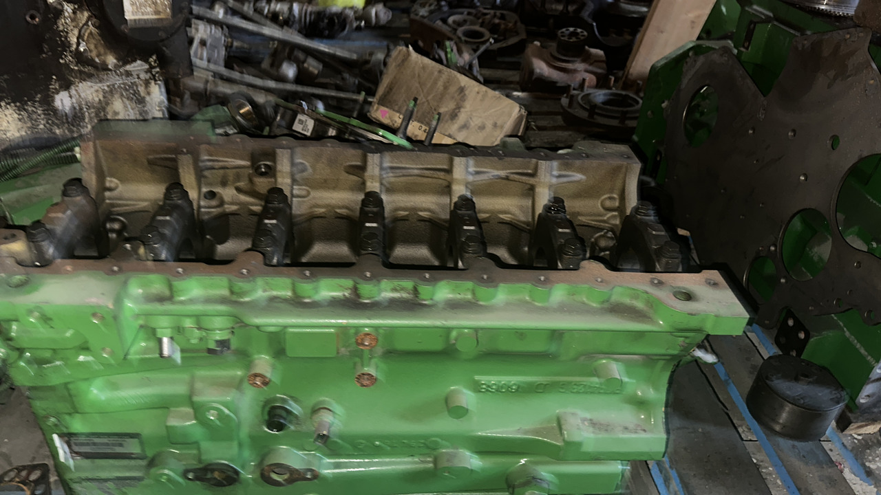 John deere blok cylindrów r534123 - Cylinder block for Agricultural machinery: picture 3 John deere blok cylindrów r534123 - Cylinder block for Agricultural machinery: picture 3