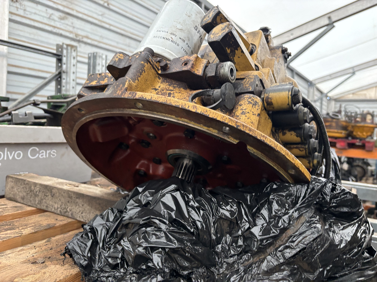 Manitou MLA628T Cat TH63 Skrzynia biegów 4205502R - Gearbox for Agricultural machinery: picture 3 Manitou MLA628T Cat TH63 Skrzynia biegów 4205502R - Gearbox for Agricultural machinery: picture 3