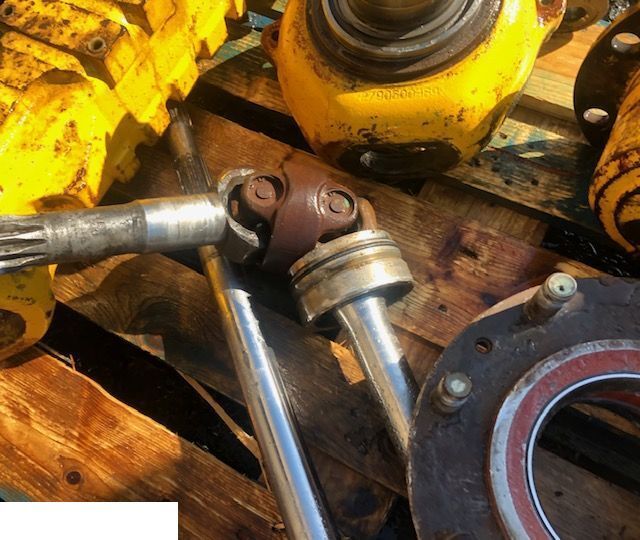 Matbro TS 280 - Clark Hurth - Półoś - Drive shaft for Agricultural machinery: picture 2 Matbro TS 280 - Clark Hurth - Półoś - Drive shaft for Agricultural machinery: picture 2