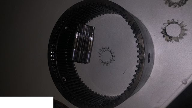 Matbro - Zwolnica Carraro - Final drive for Construction machinery: picture 4 Matbro - Zwolnica Carraro - Final drive for Construction machinery: picture 4