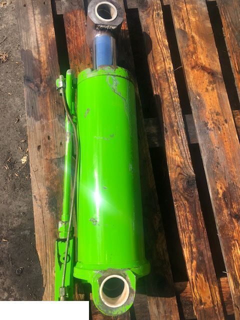 Merlo - Siłownik Poziomu - Hydraulic cylinder for Agricultural machinery: picture 2 Merlo - Siłownik Poziomu - Hydraulic cylinder for Agricultural machinery: picture 2