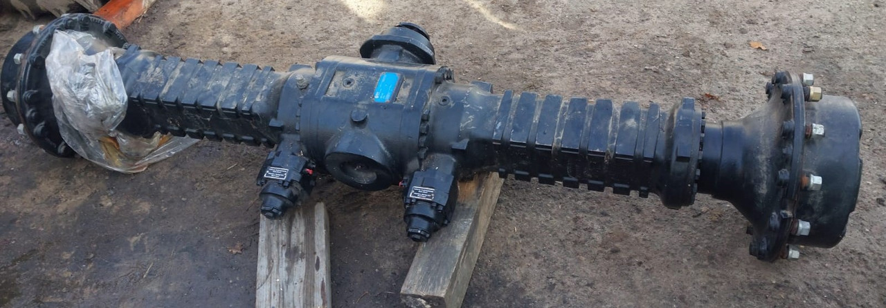 NAF BST 01/0 02 Oś Sztywna Kompletna Ponsse Komatsu NOWA - Axle and parts for Forestry equipment: picture 1 NAF BST 01/0 02 Oś Sztywna Kompletna Ponsse Komatsu NOWA - Axle and parts for Forestry equipment: picture 1