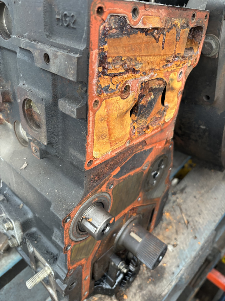 Perkins 1004 1004-40T Silnik Blok Silnika Koło Zamachowe Wał CZĘŚCI 3711DO2A/8 - Flywheel for Agricultural machinery: picture 2 Perkins 1004 1004-40T Silnik Blok Silnika Koło Zamachowe Wał CZĘŚCI 3711DO2A/8 - Flywheel for Agricultural machinery: picture 2