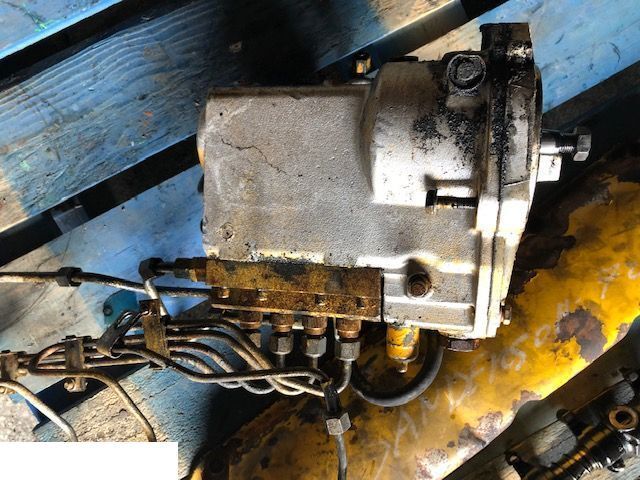 Sanderson Ford BSD 444 k - Pompa Wtryskowa Paliwa - Fuel pump for Agricultural machinery: picture 1 Sanderson Ford BSD 444 k - Pompa Wtryskowa Paliwa - Fuel pump for Agricultural machinery: picture 1