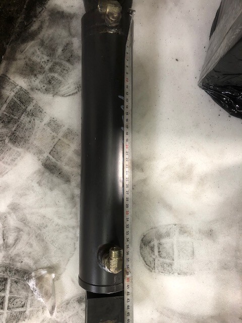 Siłownik skrętu VOLVO L30 L35 - Hydraulic cylinder for Wheel loader: picture 2 Siłownik skrętu VOLVO L30 L35 - Hydraulic cylinder for Wheel loader: picture 2