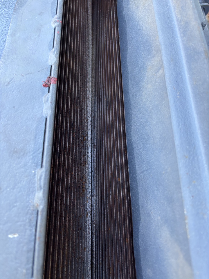 Claas Jaguar 800-900 Corncracker Gniotownik KOMPLETNY - Spare parts for Agricultural machinery: picture 5 Claas Jaguar 800-900 Corncracker Gniotownik KOMPLETNY - Spare parts for Agricultural machinery: picture 5