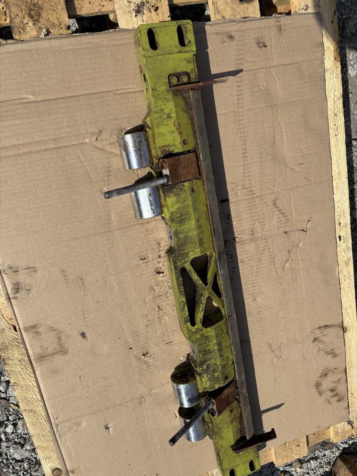 Claas Jaguar 970 - Podstawa, listwa stalnicy 00 2610 286 2 0026102862 - Spare parts for Combine harvester: picture 1 Claas Jaguar 970 - Podstawa, listwa stalnicy 00 2610 286 2 0026102862 - Spare parts for Combine harvester: picture 1