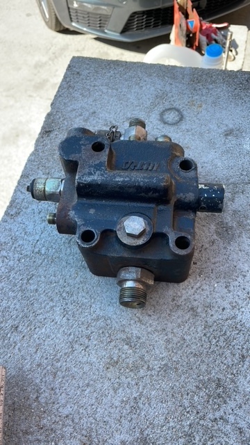 Matbro claas ranger zawór priorytetu - Spare parts for Agricultural machinery: picture 2 Matbro claas ranger zawór priorytetu - Spare parts for Agricultural machinery: picture 2