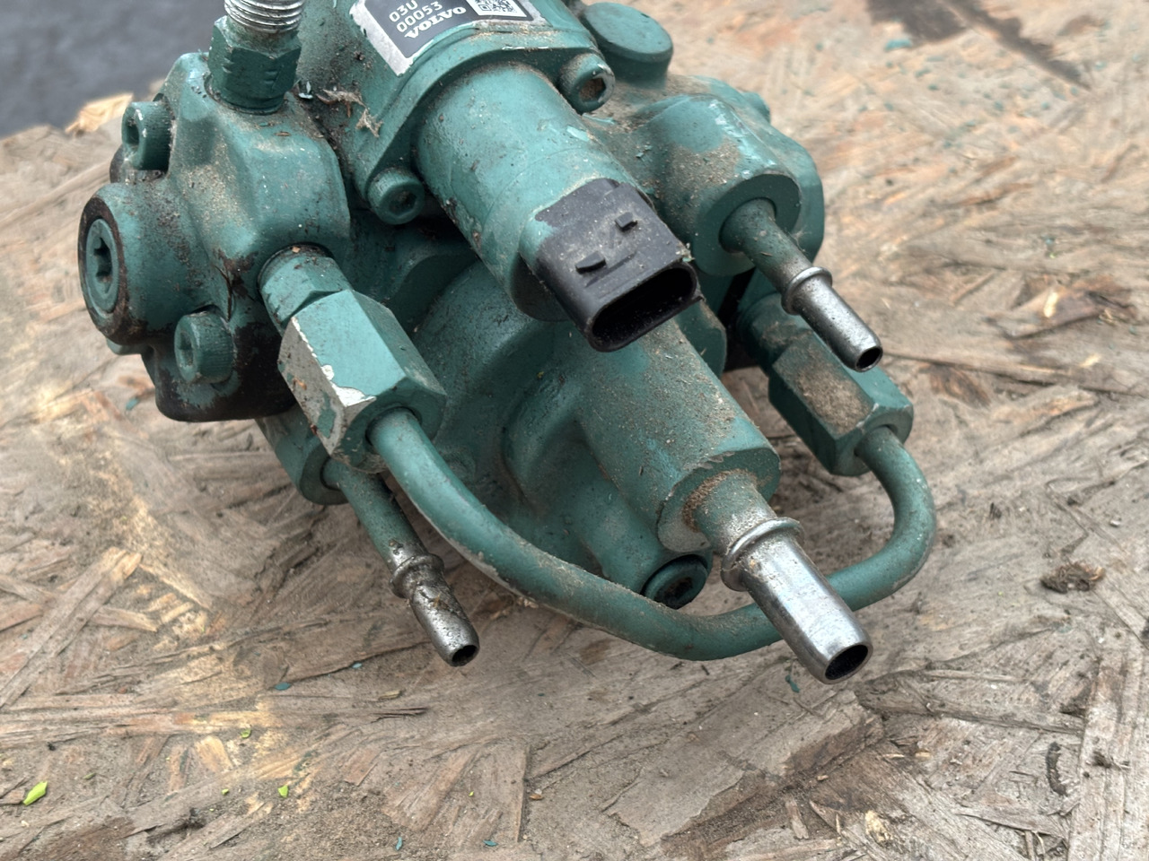 VOLVO Pompa wysokiego ciśnienia 22208234 - Fuel pump for Truck: picture 4 VOLVO Pompa wysokiego ciśnienia 22208234 - Fuel pump for Truck: picture 4