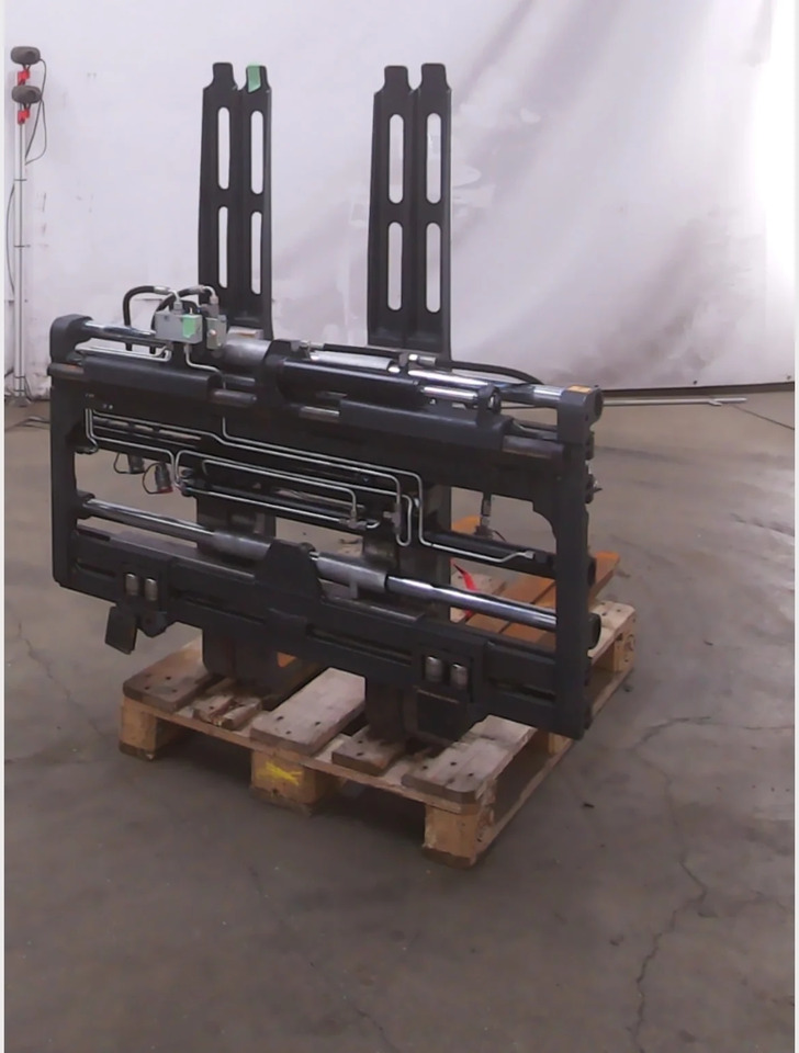 Kaup P7-DPG30 - Attachment for Material handling equipment: picture 3 Kaup P7-DPG30 - Attachment for Material handling equipment: picture 3