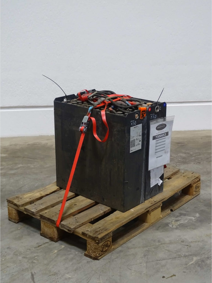 Battery Package - 2 Pcs. - Battery for Material handling equipment: picture 1 Battery Package - 2 Pcs. - Battery for Material handling equipment: picture 1