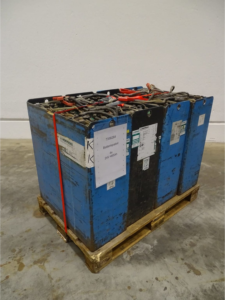 Battery package 4x pieces - Battery for Material handling equipment: picture 1 Battery package 4x pieces - Battery for Material handling equipment: picture 1