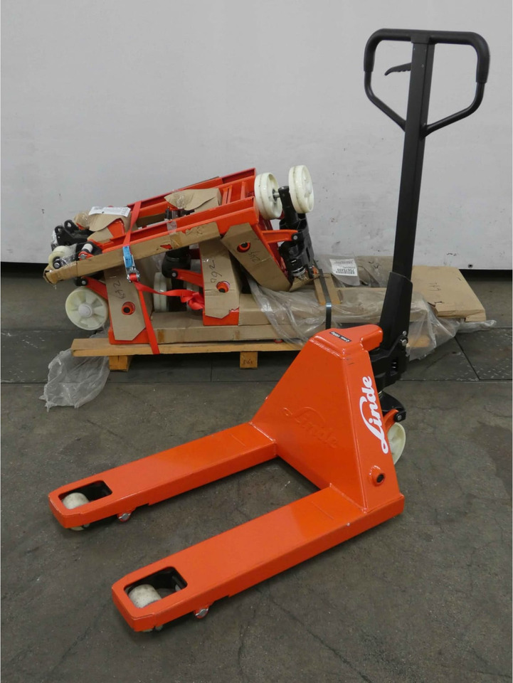 Linde 3x HPTM15/565mm - Pallet truck: picture 1 Linde 3x HPTM15/565mm - Pallet truck: picture 1