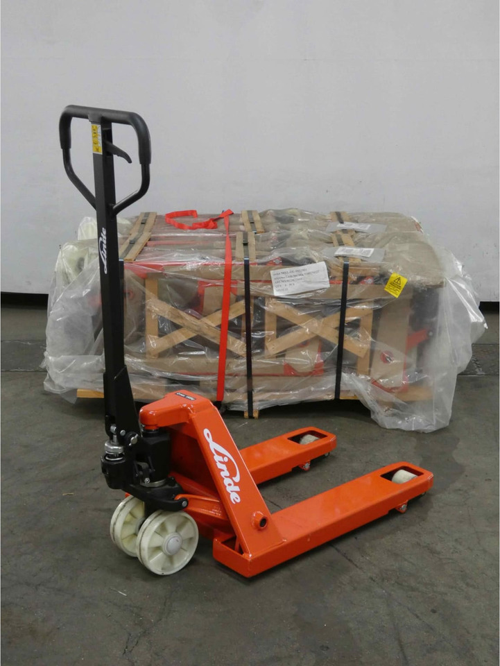 Linde 8x HPTM15/565mm - Pallet truck: picture 3 Linde 8x HPTM15/565mm - Pallet truck: picture 3