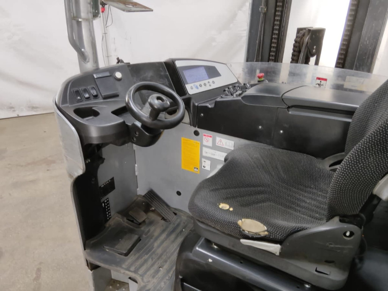STILL FM-X17 - Reach truck: picture 4 STILL FM-X17 - Reach truck: picture 4