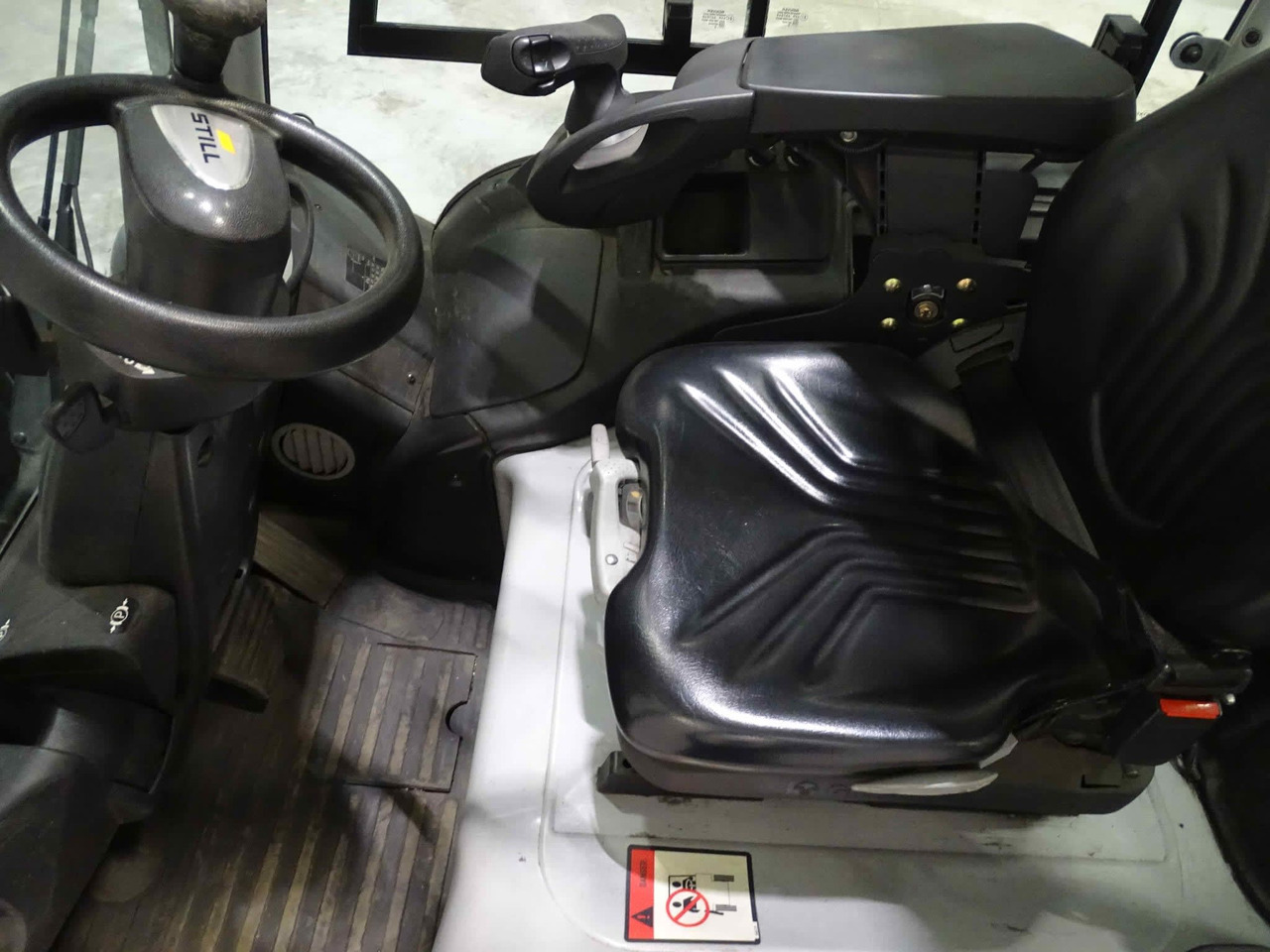 STILL RX20-18 - Electric forklift: picture 4 STILL RX20-18 - Electric forklift: picture 4