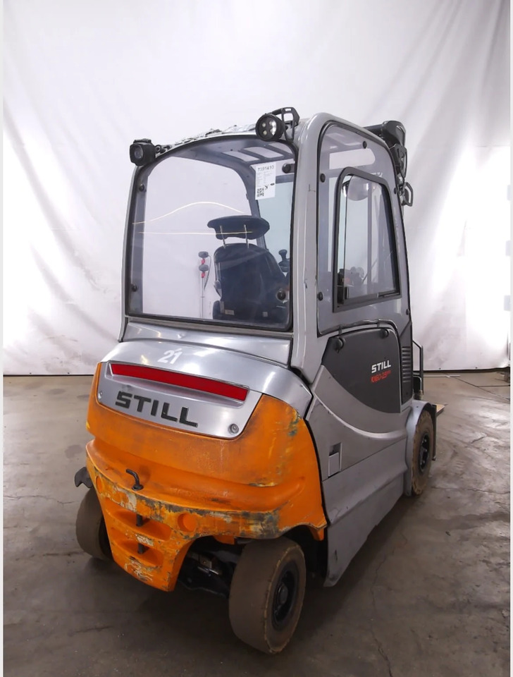 STILL RX60-25L/600 - Electric forklift: picture 3 STILL RX60-25L/600 - Electric forklift: picture 3