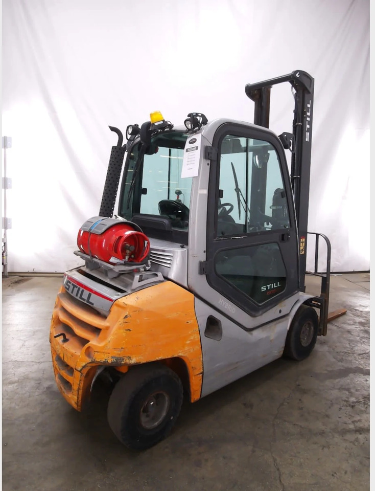 STILL RX70-25T - LPG forklift: picture 3 STILL RX70-25T - LPG forklift: picture 3