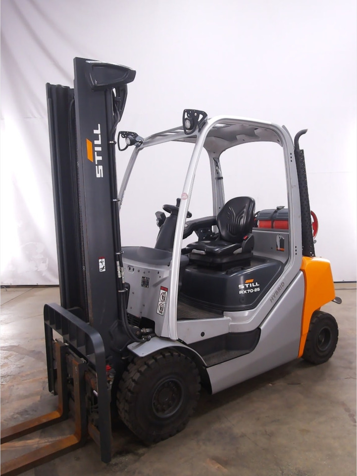 STILL RX70-25T - LPG forklift: picture 1 STILL RX70-25T - LPG forklift: picture 1