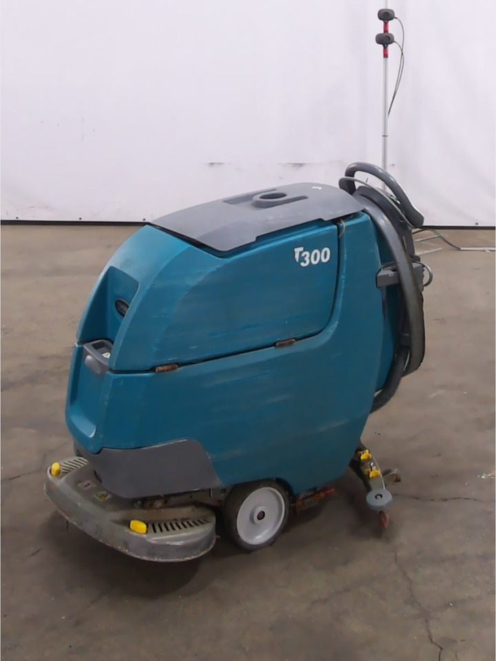 Tennant Scrubbing machine - Scrubber dryer: picture 1 Tennant Scrubbing machine - Scrubber dryer: picture 1