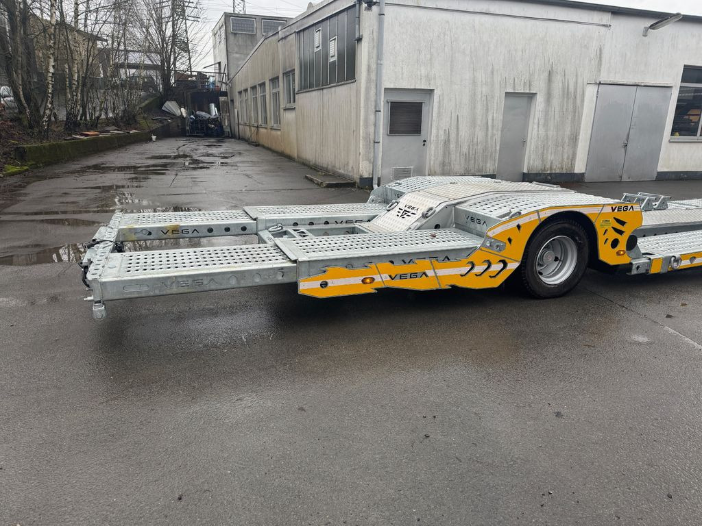 Vega One SOFORT LIEFERBAR - Autotransporter semi-trailer: picture 3 Vega One SOFORT LIEFERBAR - Autotransporter semi-trailer: picture 3