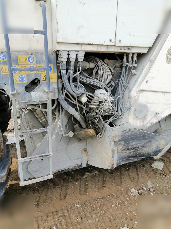 2010 WIRTGEN WR2500S - Soil stabilizer: picture 4 2010 WIRTGEN WR2500S - Soil stabilizer: picture 4