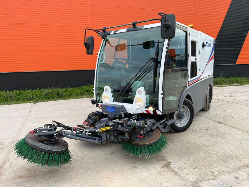 Dulevo 2000 SKY HYDRAULIC ISSUES !! - Road sweeper: picture 2 Dulevo 2000 SKY HYDRAULIC ISSUES !! - Road sweeper: picture 2
