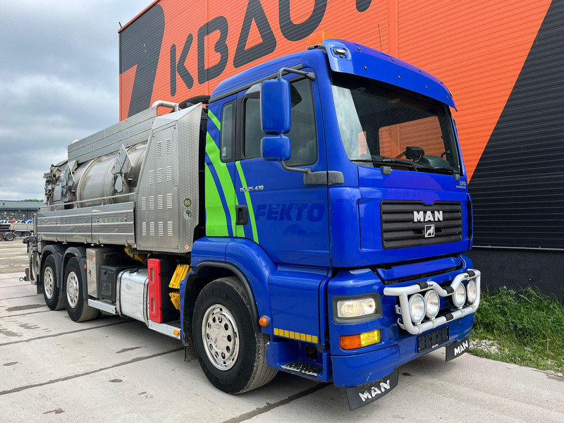 MAN TGA 26.430 6x2*4 TANK 13700 l / VACUUM MORO PM200R - 2283 hours / PRESSURE Pratissoli KF38 - 40 l/min - 150 bar - Vacuum truck: picture 3 MAN TGA 26.430 6x2*4 TANK 13700 l / VACUUM MORO PM200R - 2283 hours / PRESSURE Pratissoli KF38 - 40 l/min - 150 bar - Vacuum truck: picture 3