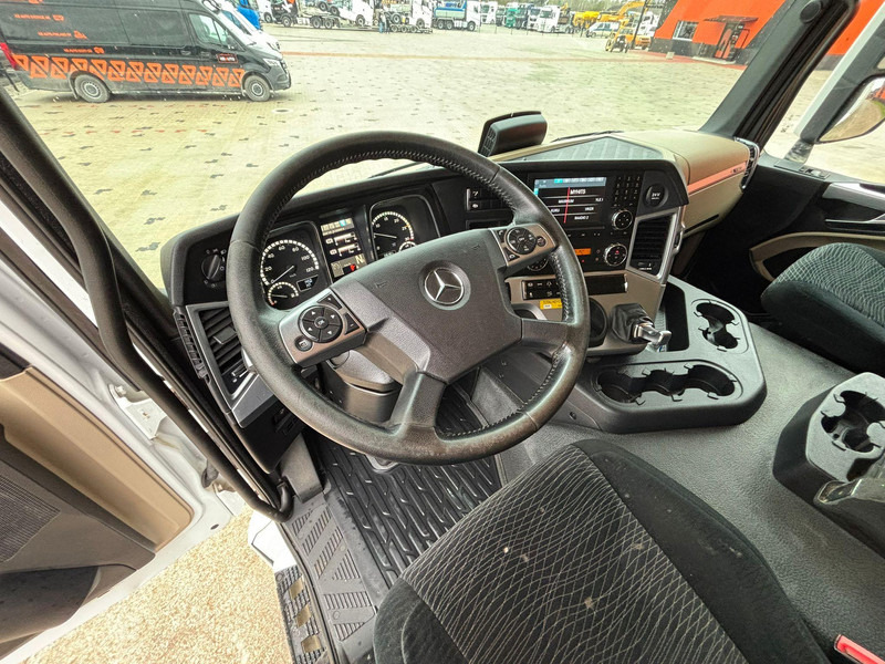 Box truck Mercedes-Benz Actros 1832 4x2 BOX L=7782 mm: picture 15